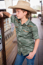 BQ25 Classic Camo Pearl Snap Shirt